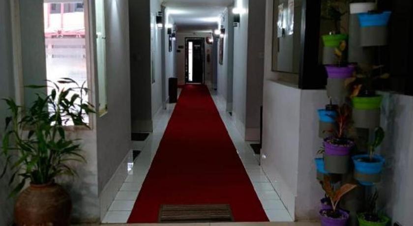 Hotel K77 دماي المظهر الخارجي الصورة
